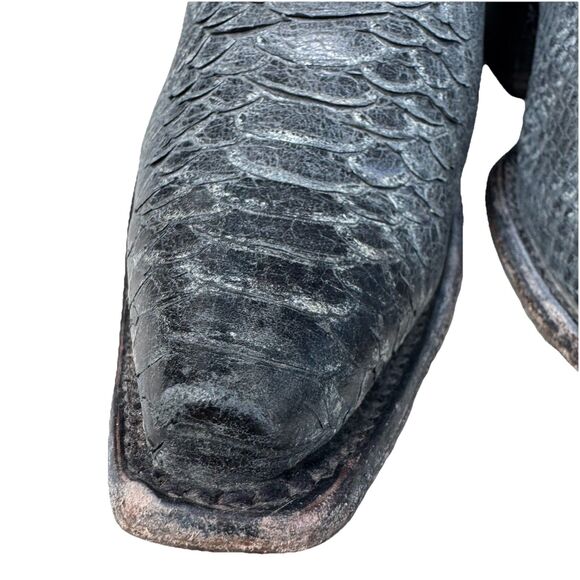 Idyllwind Black Snakeskin Cowboy Boots - Picture 8 of 14